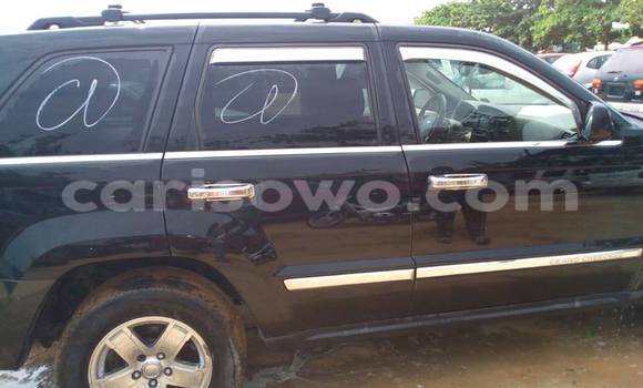 Ra Àlòkù Jeep Grand Cherokee Black Ọkọ̀ in Savalou ni Benin Ra Àlòkù Jeep Grand Cherokee Black Ọkọ̀ in Savalou ni Benin