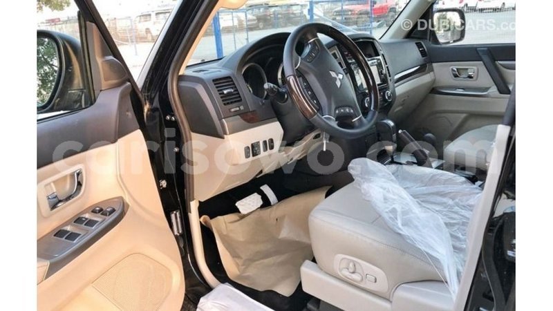 Big with watermark mitsubishi pajero benin import dubai 7786