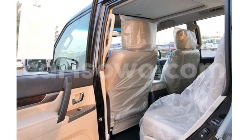 Big with watermark mitsubishi pajero benin import dubai 7786