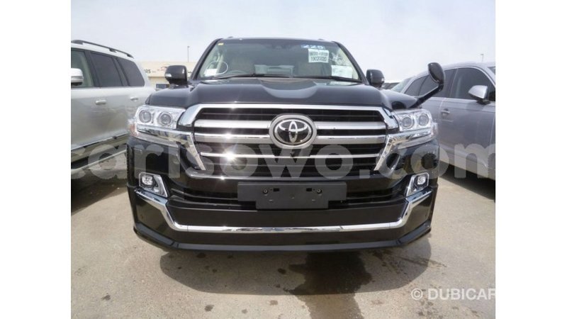 Big with watermark toyota land cruiser benin import dubai 7787