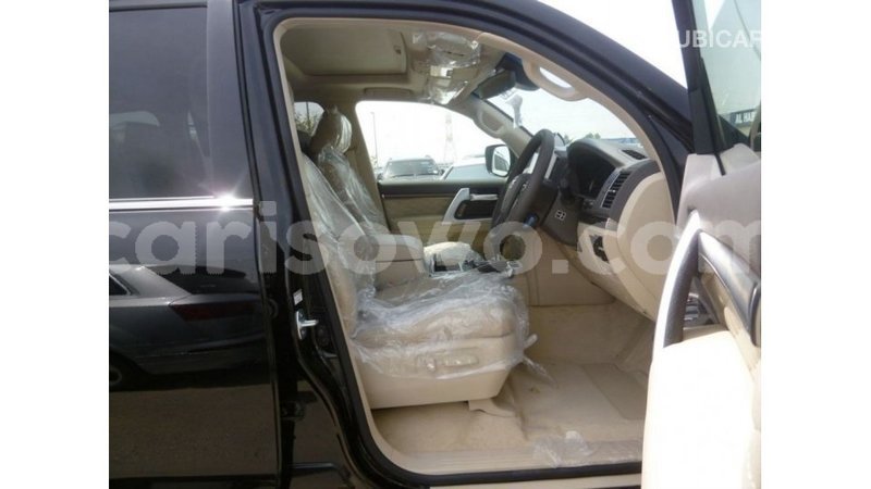 Big with watermark toyota land cruiser benin import dubai 7787