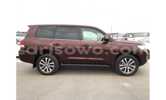 Buy Import Toyota Land Cruiser Other Car in Import - Dubai in Benign Buy Import Toyota Land Cruiser Other Car in Import - Dubai in Benign