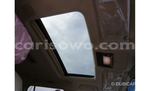 Buy Import Toyota Land Cruiser White Car in Import - Dubai in Benign Buy Import Toyota Land Cruiser White Car in Import - Dubai in Benign