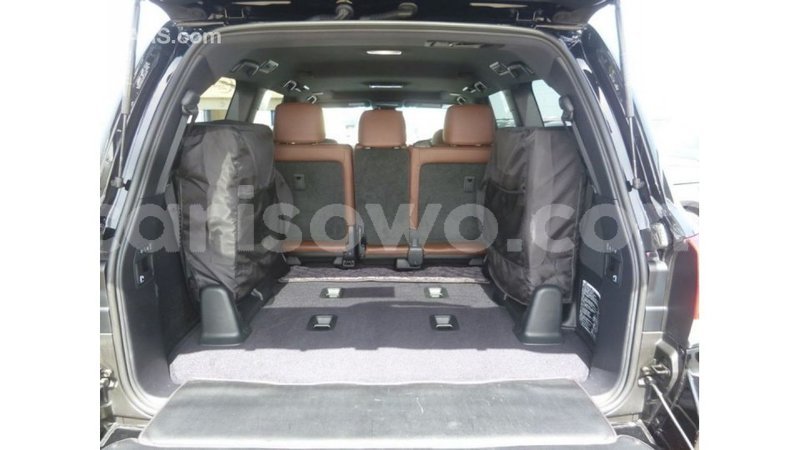 Big with watermark toyota land cruiser benin import dubai 7793