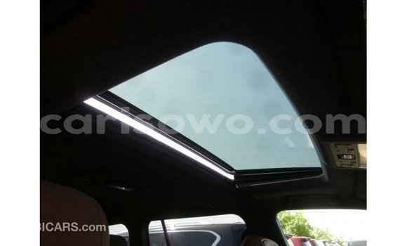 Acheter Import Voiture Toyota Land Cruiser Noir à Import - Dubai, Benin Acheter Import Voiture Toyota Land Cruiser Noir à Import - Dubai, Benin