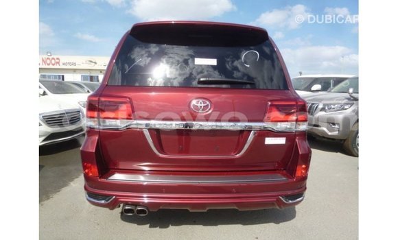 Sayi Imported Toyota Land Cruiser Red Mota in Import - Dubai a Benin Sayi Imported Toyota Land Cruiser Red Mota in Import - Dubai a Benin