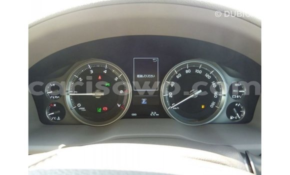 Acheter Import Voiture Toyota Land Cruiser Marron à Import - Dubai, Benin Acheter Import Voiture Toyota Land Cruiser Marron à Import - Dubai, Benin