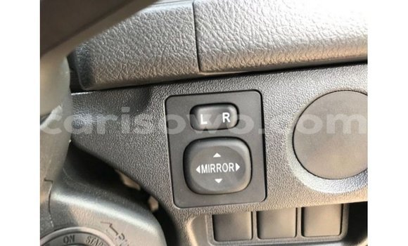 Acheter Import Voiture Toyota Hiace Blanc à Import - Dubai, Benin Acheter Import Voiture Toyota Hiace Blanc à Import - Dubai, Benin