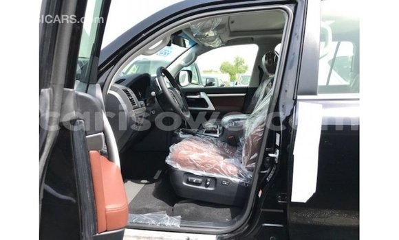 Sayi Imported Toyota Land Cruiser Black Mota in Import - Dubai a Benin Sayi Imported Toyota Land Cruiser Black Mota in Import - Dubai a Benin