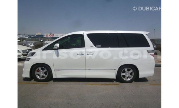 Acheter Import Voiture Toyota Vellfire Blanc à Import - Dubai, Benin Acheter Import Voiture Toyota Vellfire Blanc à Import - Dubai, Benin