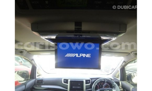 Acheter Import Voiture Toyota Vellfire Blanc à Import - Dubai, Benin Acheter Import Voiture Toyota Vellfire Blanc à Import - Dubai, Benin