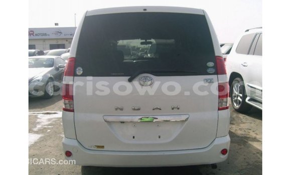 Buy Import Toyota Noah White Car in Import - Dubai in Benign Buy Import Toyota Noah White Car in Import - Dubai in Benign