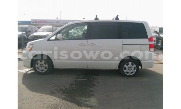Buy Import Toyota Noah White Car in Import - Dubai in Benign Buy Import Toyota Noah White Car in Import - Dubai in Benign