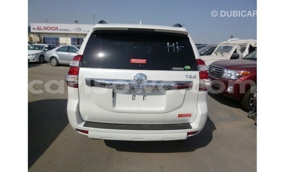 Sayi Imported Toyota Prado White Mota in Import - Dubai a Benin Sayi Imported Toyota Prado White Mota in Import - Dubai a Benin
