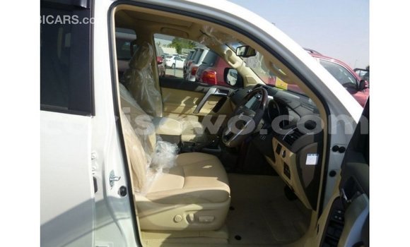Sayi Imported Toyota Prado White Mota in Import - Dubai a Benin Sayi Imported Toyota Prado White Mota in Import - Dubai a Benin