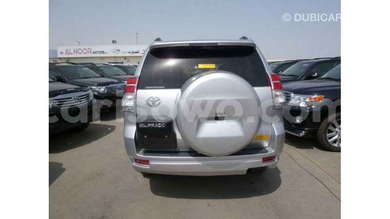 Big with watermark toyota prado benign import dubai 7844