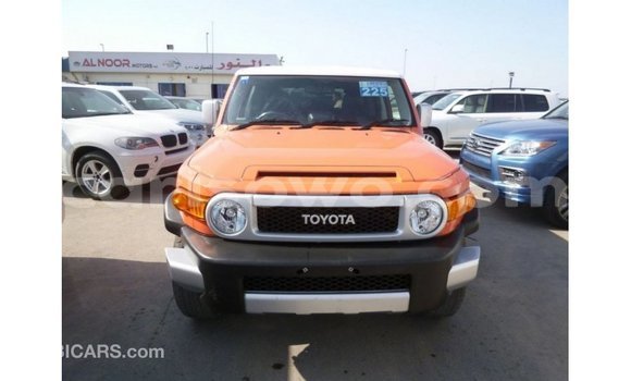 Acheter Import Voiture Toyota FJ Cruiser Autre à Import - Dubai, Benin Acheter Import Voiture Toyota FJ Cruiser Autre à Import - Dubai, Benin