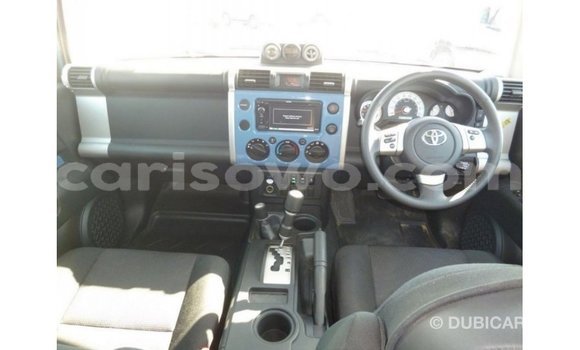 Sayi Imported Toyota FJ Cruiser Blue Mota in Import - Dubai a Benin Sayi Imported Toyota FJ Cruiser Blue Mota in Import - Dubai a Benin