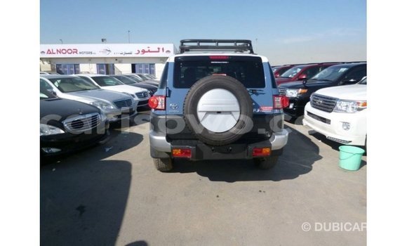Sayi Imported Toyota FJ Cruiser Blue Mota in Import - Dubai a Benin Sayi Imported Toyota FJ Cruiser Blue Mota in Import - Dubai a Benin