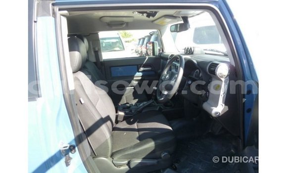 Sayi Imported Toyota FJ Cruiser Blue Mota in Import - Dubai a Benin Sayi Imported Toyota FJ Cruiser Blue Mota in Import - Dubai a Benin