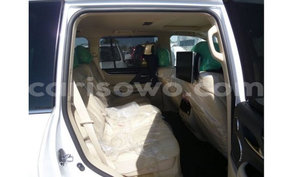 Buy Import Lexus LX White Car in Import - Dubai in Benign Buy Import Lexus LX White Car in Import - Dubai in Benign