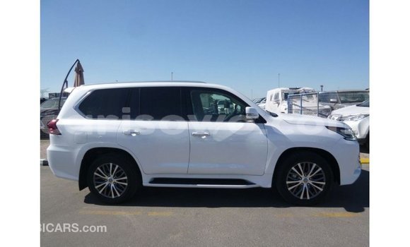 Buy Import Lexus LX White Car in Import - Dubai in Benign Buy Import Lexus LX White Car in Import - Dubai in Benign