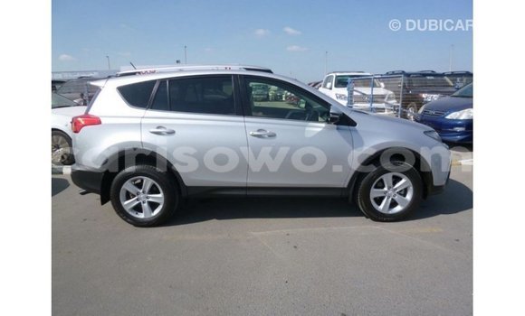 Sayi Imported Toyota HiAce Sauran Babbar mota in Import - Dubai a Benin Sayi Imported Toyota HiAce Sauran Babbar mota in Import - Dubai a Benin