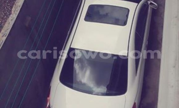 Acheter Occasion Voiture Toyota Solara Blanc à Abomey Calavi, Benin Acheter Occasion Voiture Toyota Solara Blanc à Abomey Calavi, Benin