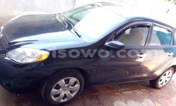 Acheter Occasion Voiture Toyota Matrix Noir à Abomey Calavi, Benin Acheter Occasion Voiture Toyota Matrix Noir à Abomey Calavi, Benin