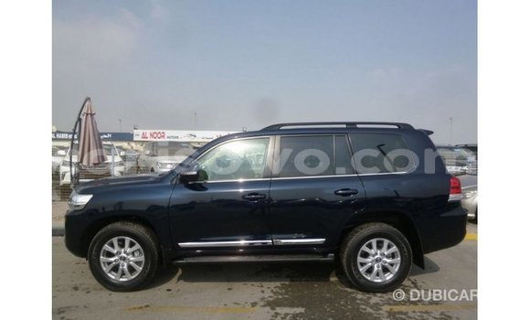 Sayi Imported Toyota Land Cruiser Blue Mota in Import - Dubai a Benin Sayi Imported Toyota Land Cruiser Blue Mota in Import - Dubai a Benin