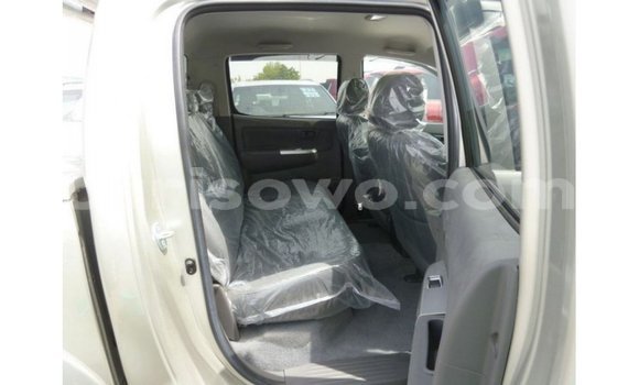 Buy Import Toyota Hilux Other Car in Import - Dubai in Benign Buy Import Toyota Hilux Other Car in Import - Dubai in Benign