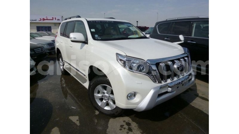 Big with watermark toyota prado benign import dubai 7877