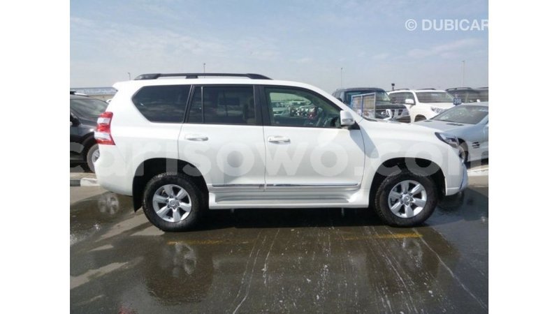 Big with watermark toyota prado benign import dubai 7877