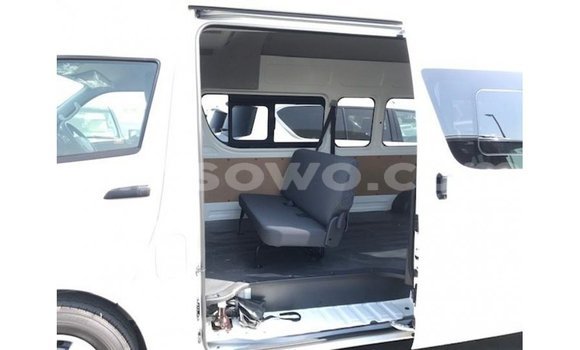Buy Import Toyota Hiace White Car in Import - Dubai in Benign Buy Import Toyota Hiace White Car in Import - Dubai in Benign