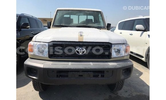 Buy Import Toyota Land Cruiser Beige Car in Import - Dubai in Benign Buy Import Toyota Land Cruiser Beige Car in Import - Dubai in Benign
