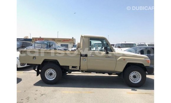 Buy Import Toyota Land Cruiser Beige Car in Import - Dubai in Benign Buy Import Toyota Land Cruiser Beige Car in Import - Dubai in Benign
