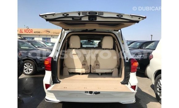 Buy Import Toyota Land Cruiser White Car in Import - Dubai in Benign Buy Import Toyota Land Cruiser White Car in Import - Dubai in Benign