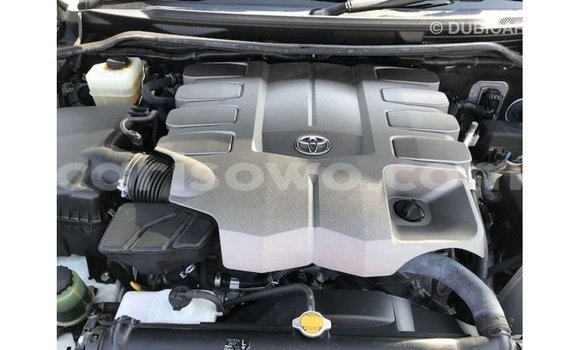 Buy Import Toyota Land Cruiser White Car in Import - Dubai in Benign Buy Import Toyota Land Cruiser White Car in Import - Dubai in Benign