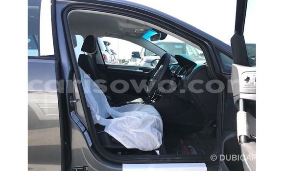 Acheter Import Voiture Volkswagen Golf Autre à Import - Dubai, Benin Acheter Import Voiture Volkswagen Golf Autre à Import - Dubai, Benin