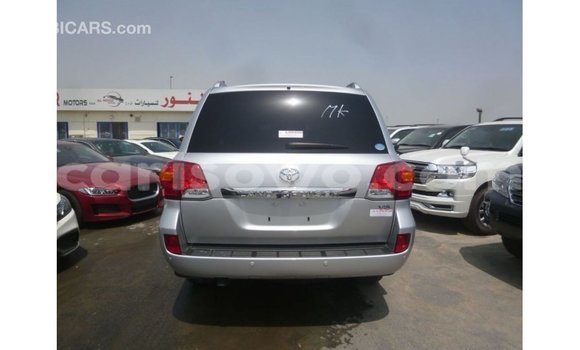 Sayi Imported Toyota Land Cruiser Sauran Mota in Import - Dubai a Benin Sayi Imported Toyota Land Cruiser Sauran Mota in Import - Dubai a Benin