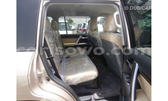 Sayi Imported Toyota Land Cruiser Sauran Mota in Import - Dubai a Benin Sayi Imported Toyota Land Cruiser Sauran Mota in Import - Dubai a Benin