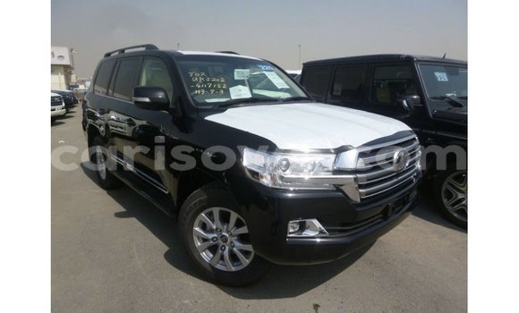 Acheter Import Voiture Toyota Land Cruiser Noir à Import - Dubai, Benin Acheter Import Voiture Toyota Land Cruiser Noir à Import - Dubai, Benin