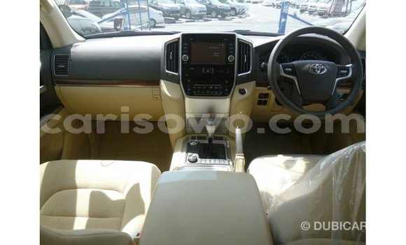 Buy Import Toyota Land Cruiser Other Car in Import - Dubai in Benign Buy Import Toyota Land Cruiser Other Car in Import - Dubai in Benign