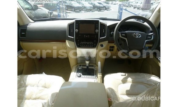 Acheter Import Voiture Toyota Land Cruiser Noir à Import - Dubai, Benin Acheter Import Voiture Toyota Land Cruiser Noir à Import - Dubai, Benin