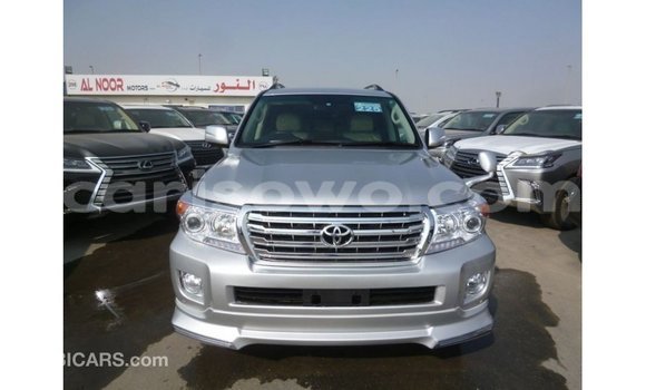 Sayi Imported Toyota Land Cruiser Sauran Mota in Import - Dubai a Benin Sayi Imported Toyota Land Cruiser Sauran Mota in Import - Dubai a Benin