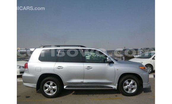 Sayi Imported Toyota Land Cruiser Sauran Mota in Import - Dubai a Benin Sayi Imported Toyota Land Cruiser Sauran Mota in Import - Dubai a Benin