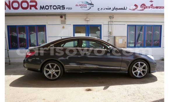 Ra Imported Mercedes-Benz 190 Miiran Ọkọ̀ in Import - Dubai ni Benin Ra Imported Mercedes-Benz 190 Miiran Ọkọ̀ in Import - Dubai ni Benin