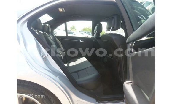 Buy Import Mercedes-Benz 200 Other Car in Import - Dubai in Benign Buy Import Mercedes-Benz 200 Other Car in Import - Dubai in Benign