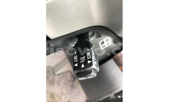 Buy Import Toyota Land Cruiser White Car in Import - Dubai in Benign Buy Import Toyota Land Cruiser White Car in Import - Dubai in Benign