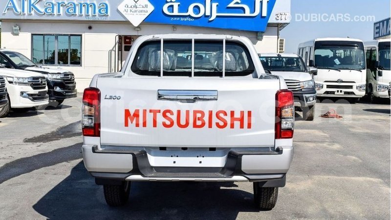 Big with watermark mitsubishi l200 benin import dubai 7922